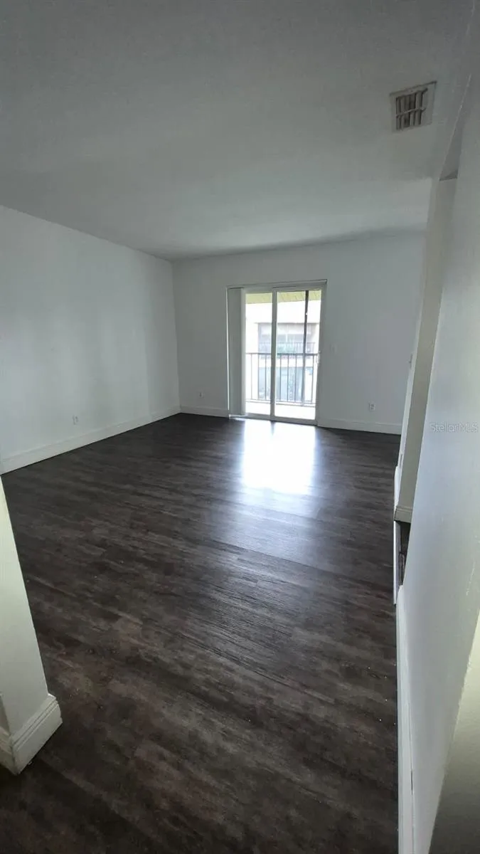 9924 SWEEPSTAKES LANE #8 Orlando, FL 32837