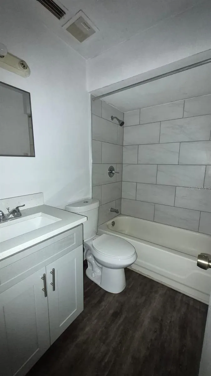 9924 SWEEPSTAKES LANE #8 Orlando, FL 32837