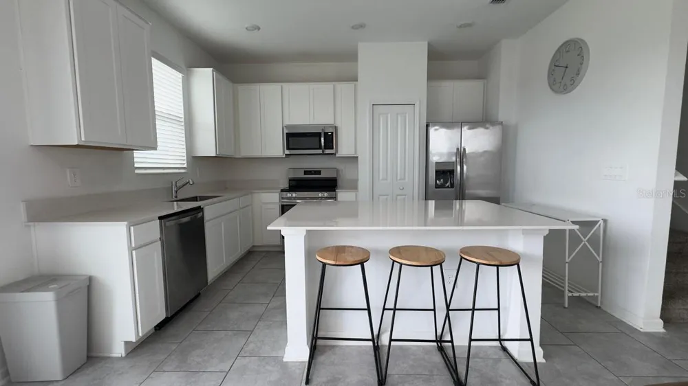 3255 LAURENT LOOP Davenport, FL 33837