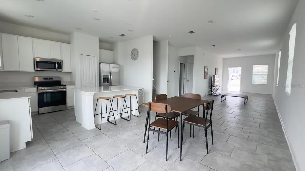 3255 LAURENT LOOP Davenport, FL 33837