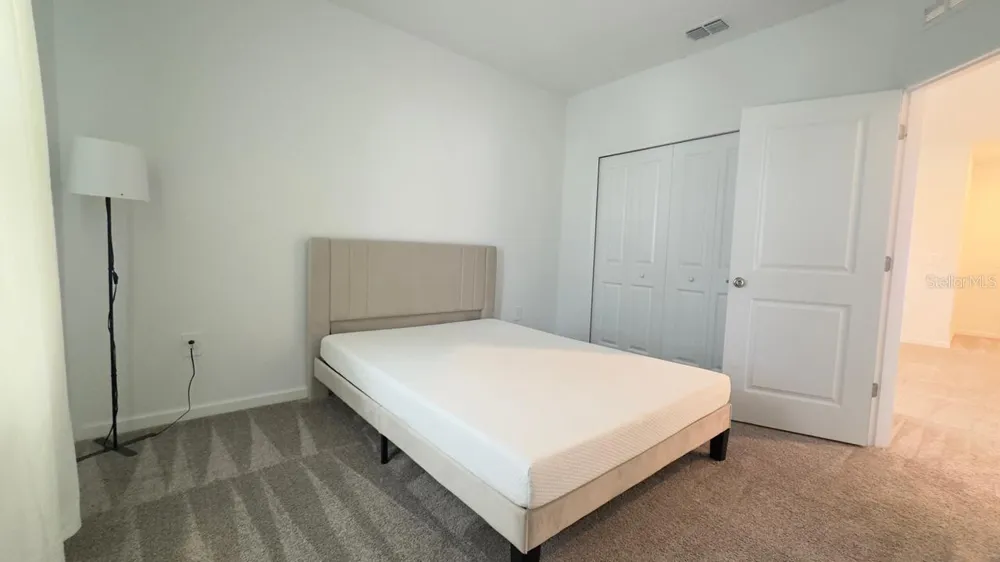 3255 LAURENT LOOP Davenport, FL 33837