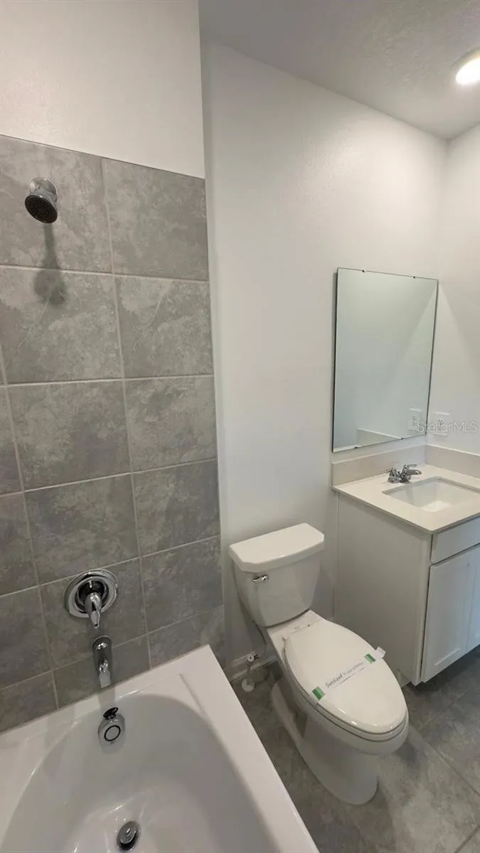 3255 LAURENT LOOP Davenport, FL 33837