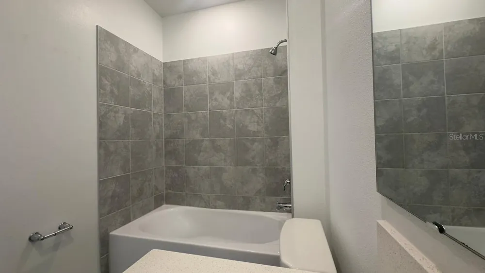 3255 LAURENT LOOP Davenport, FL 33837
