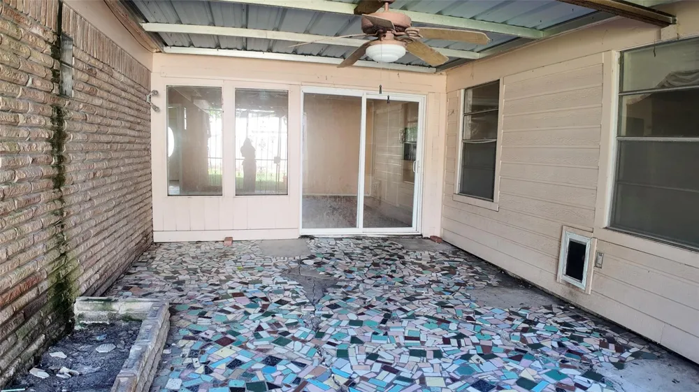 11003 Renwick Drive Houston, TX 77096