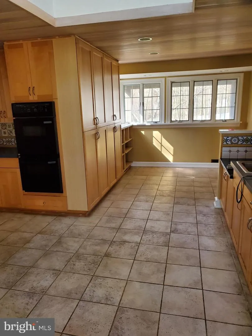4 SORREL DRIVE Wilmington, DE 19803