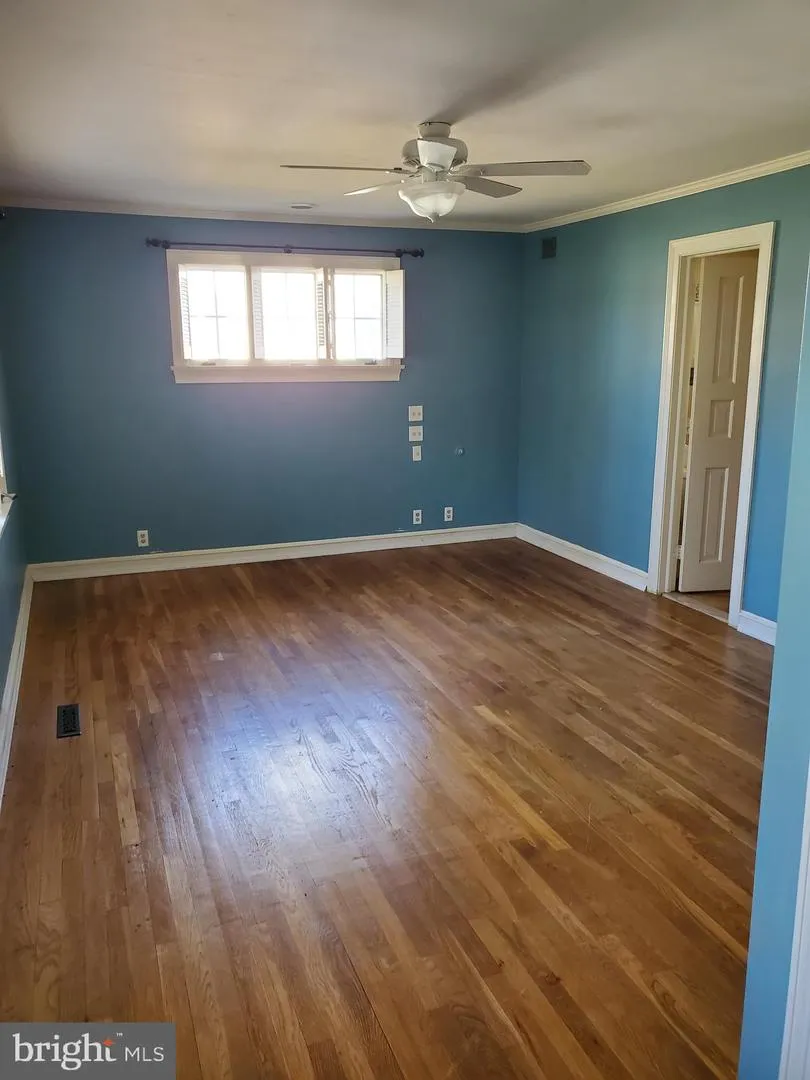 4 SORREL DRIVE Wilmington, DE 19803