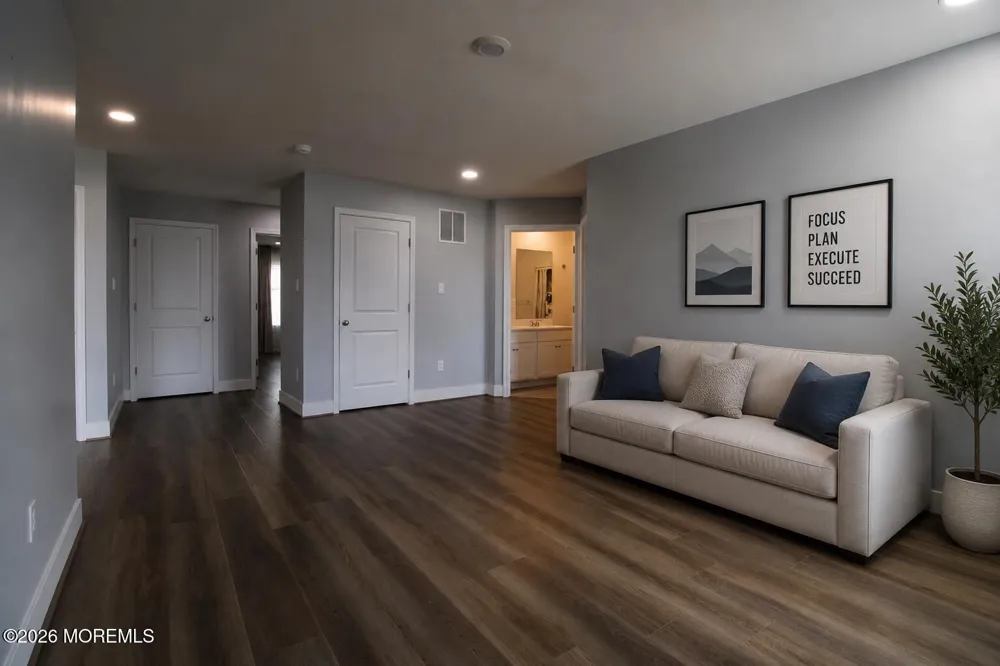 6 Foremast Avenue Barnegat, NJ 08005