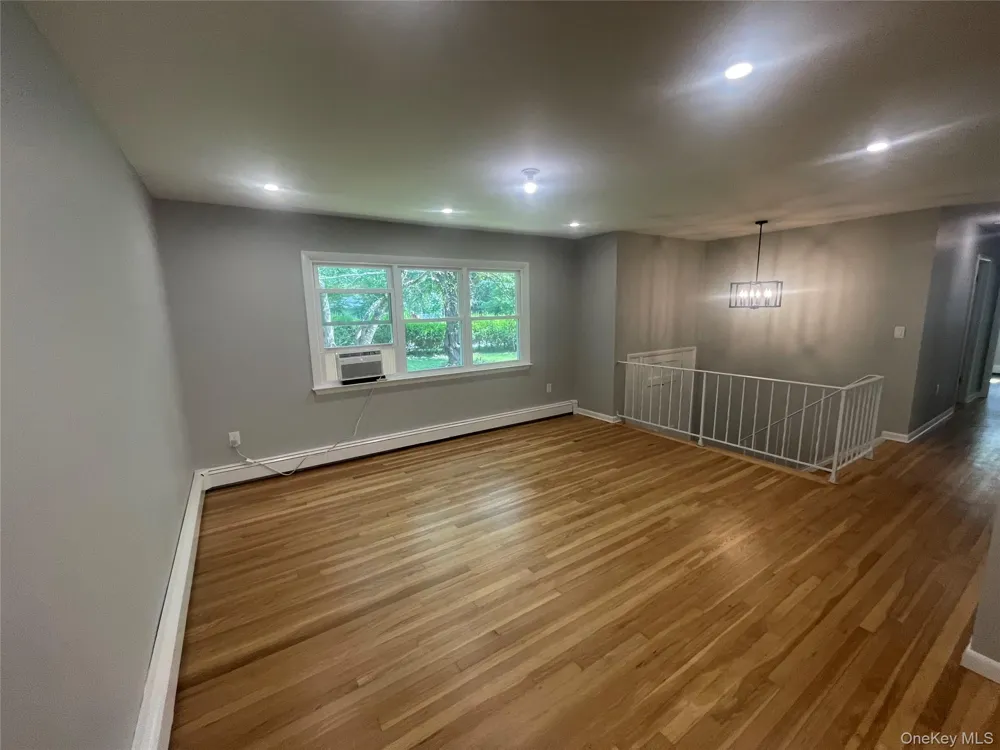 15 Vandewater Drive Wappingers Falls, NY 12590