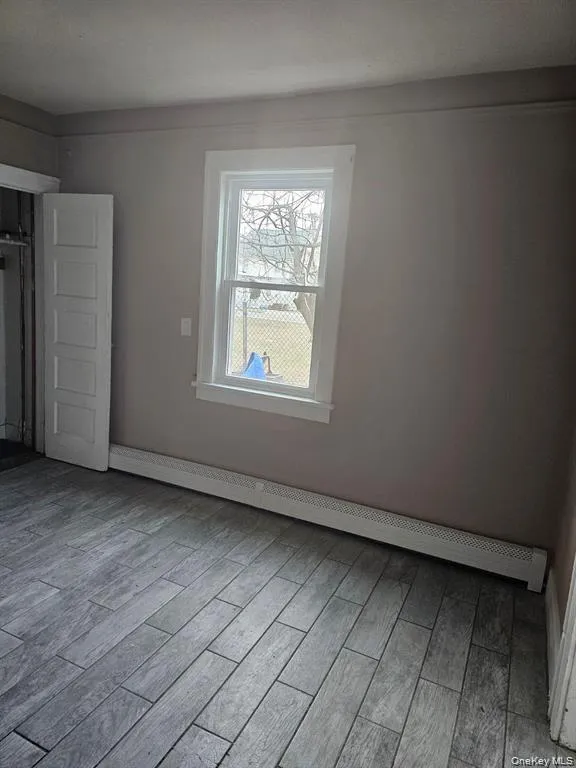 286 Yale Street Hempstead, NY 11550
