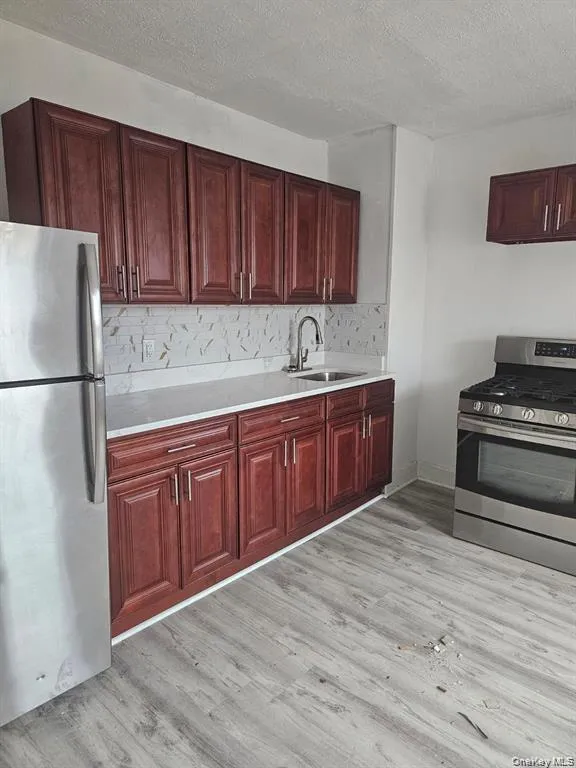 286 Yale Street Hempstead, NY 11550
