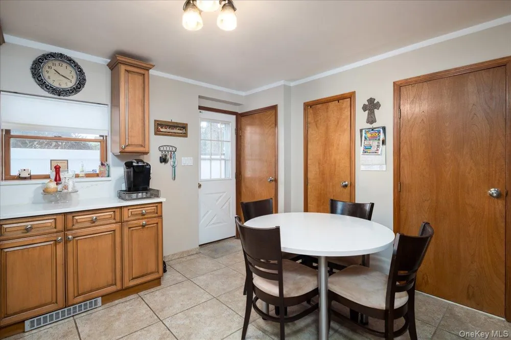 242 Seidman Place Franklin Square, NY 11010