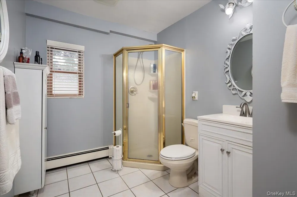 242 Seidman Place Franklin Square, NY 11010