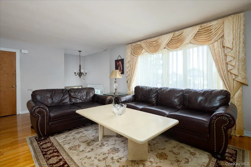 242 Seidman Place Franklin Square, NY 11010