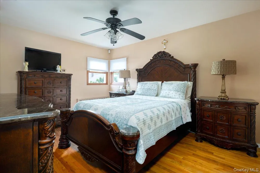 242 Seidman Place Franklin Square, NY 11010