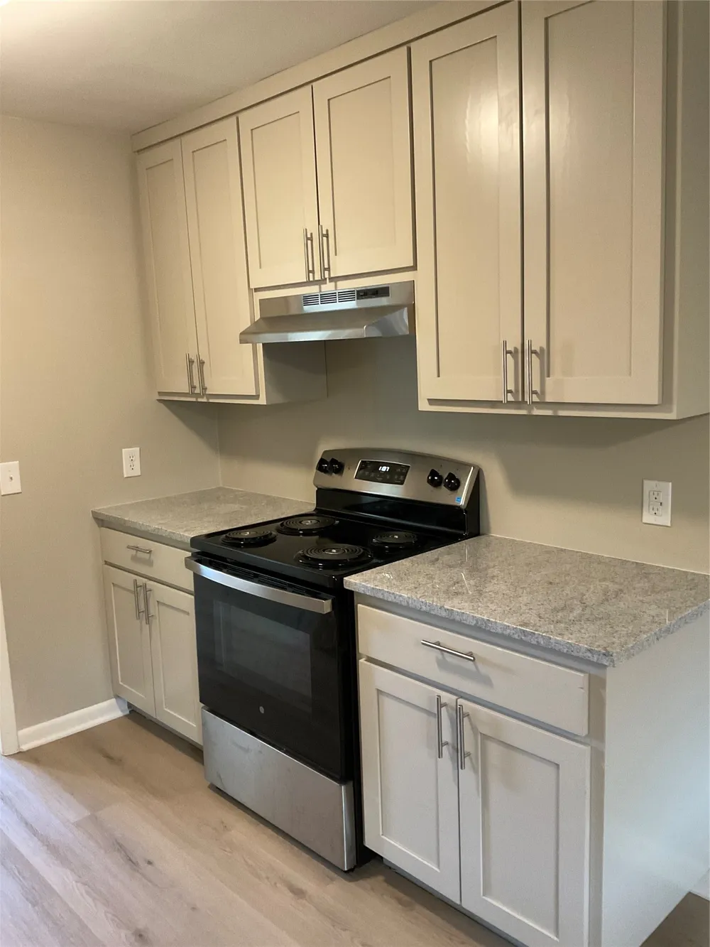 1809 E 2nd Street #11 Tulsa, OK 74104