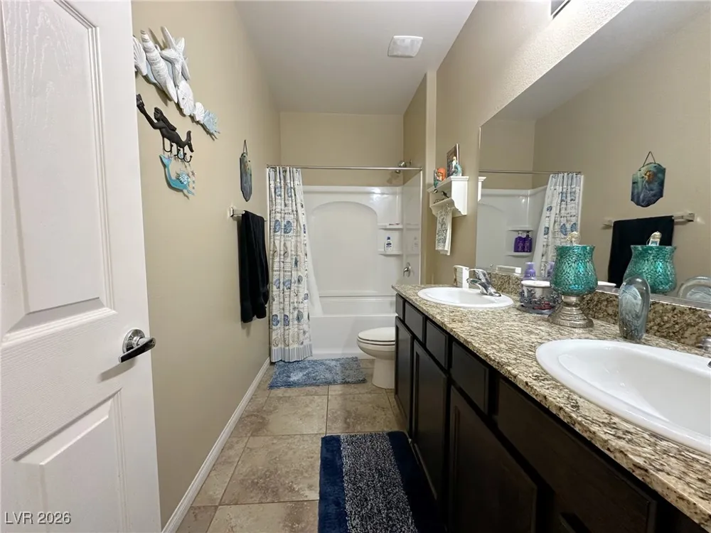 2040 Port Royal Drive Laughlin, NV 89029