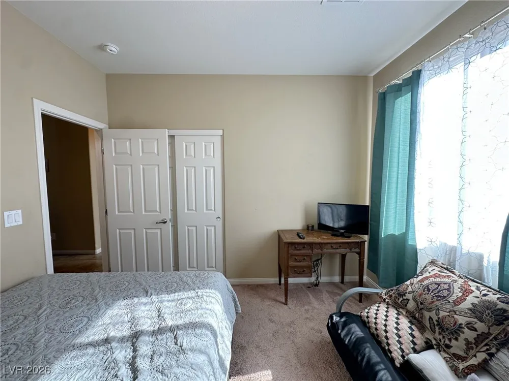 2040 Port Royal Drive Laughlin, NV 89029
