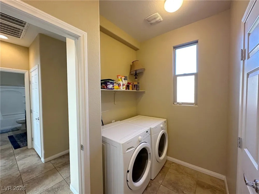 2040 Port Royal Drive Laughlin, NV 89029