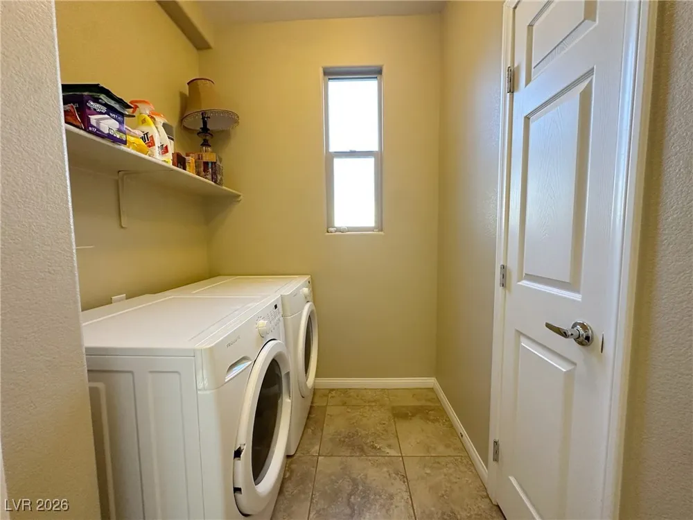 2040 Port Royal Drive Laughlin, NV 89029