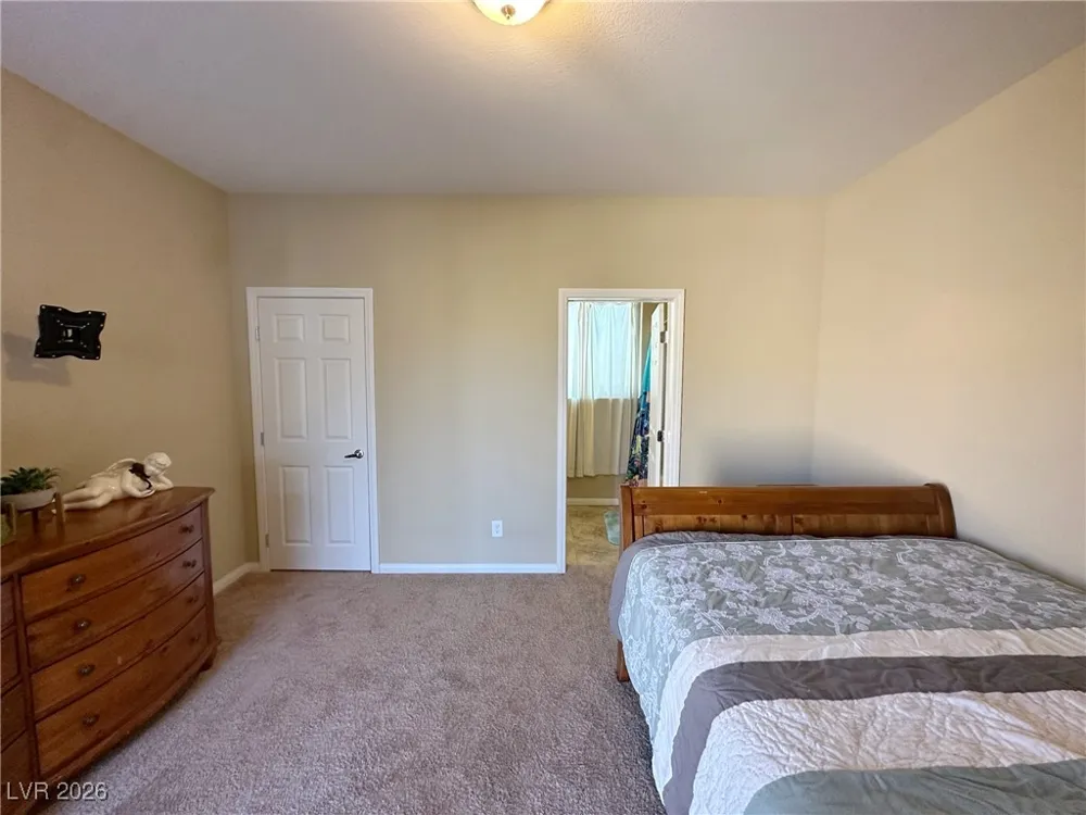 2040 Port Royal Drive Laughlin, NV 89029