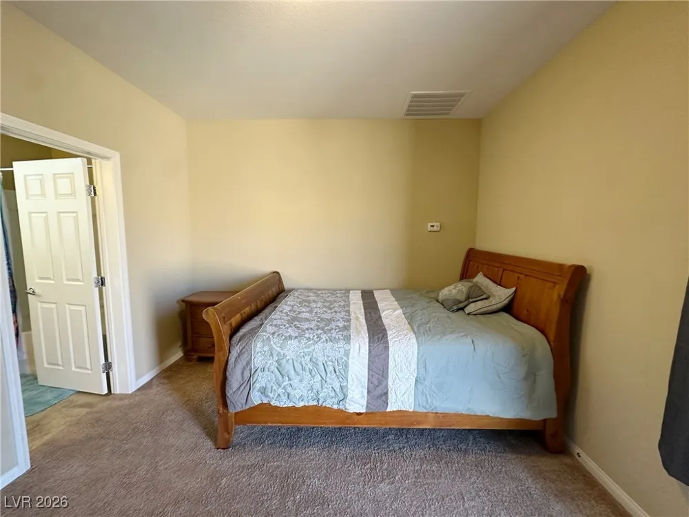 2040 Port Royal Drive Laughlin, NV 89029