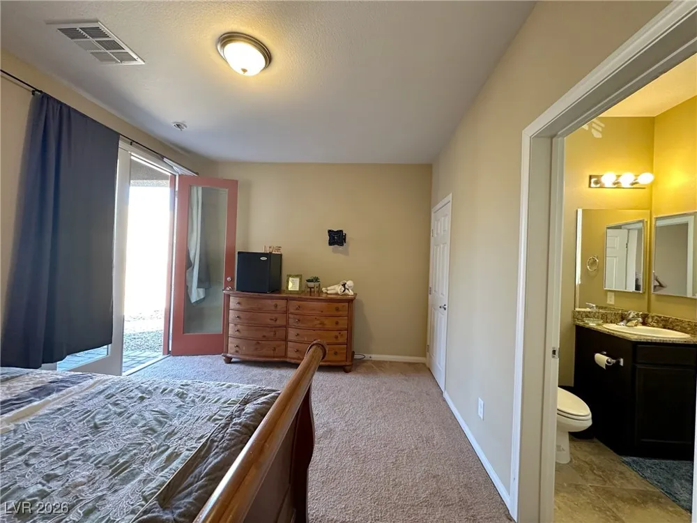 2040 Port Royal Drive Laughlin, NV 89029