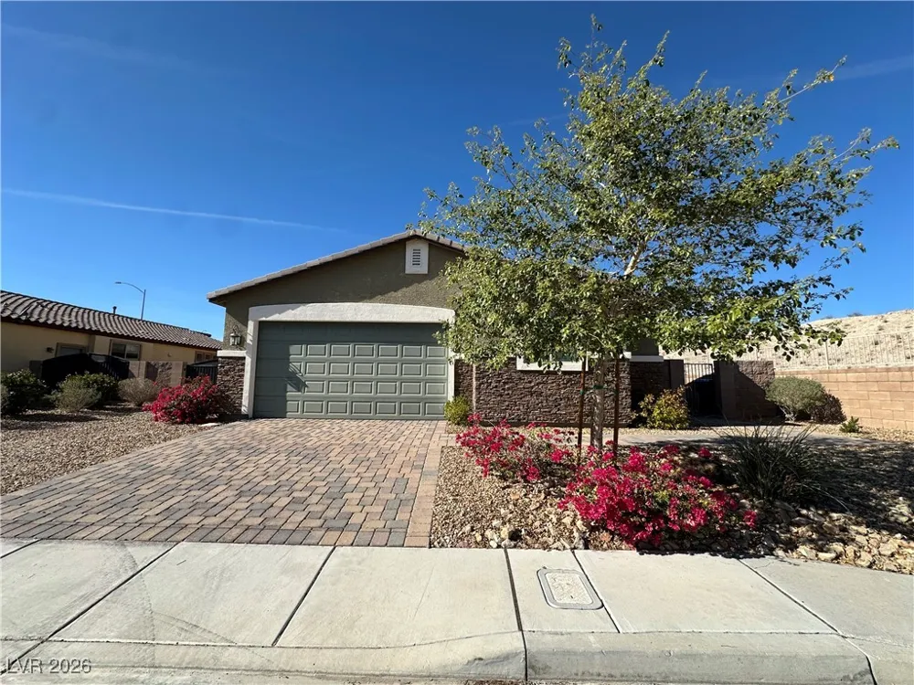 2040 Port Royal Drive Laughlin, NV 89029