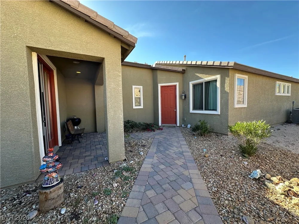 2040 Port Royal Drive Laughlin, NV 89029