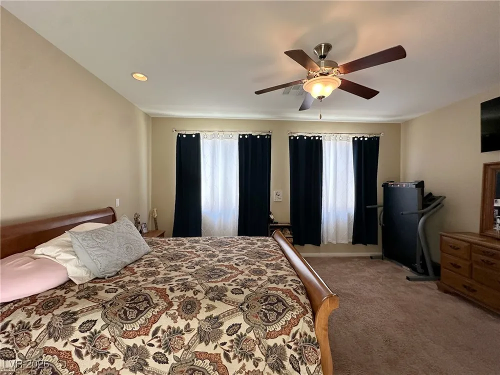 2040 Port Royal Drive Laughlin, NV 89029