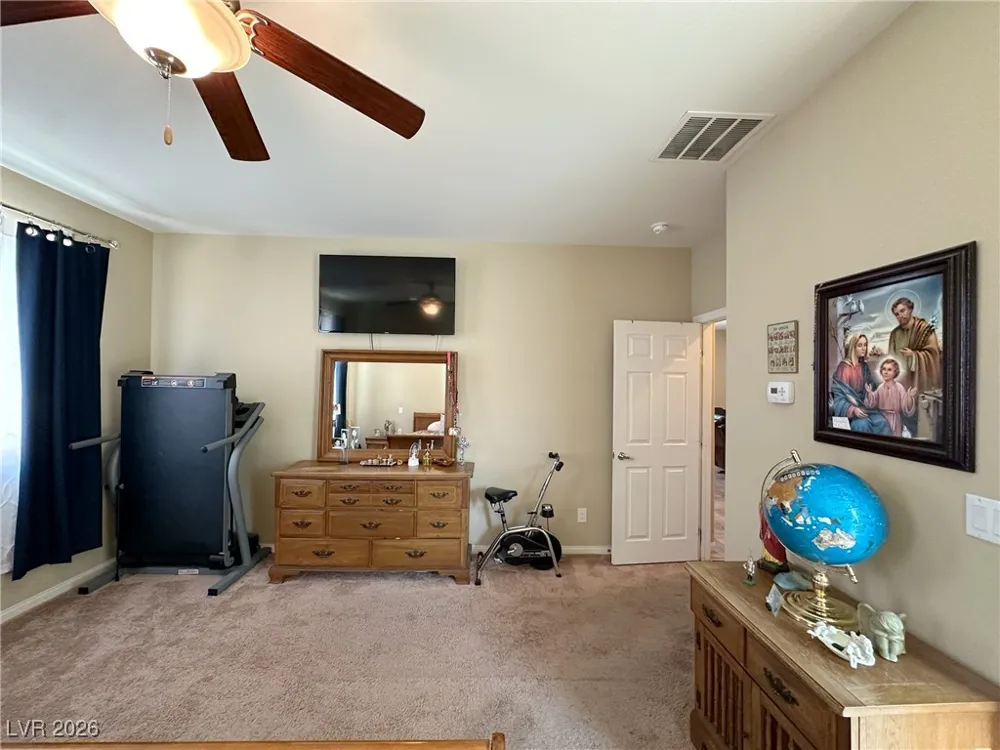 2040 Port Royal Drive Laughlin, NV 89029