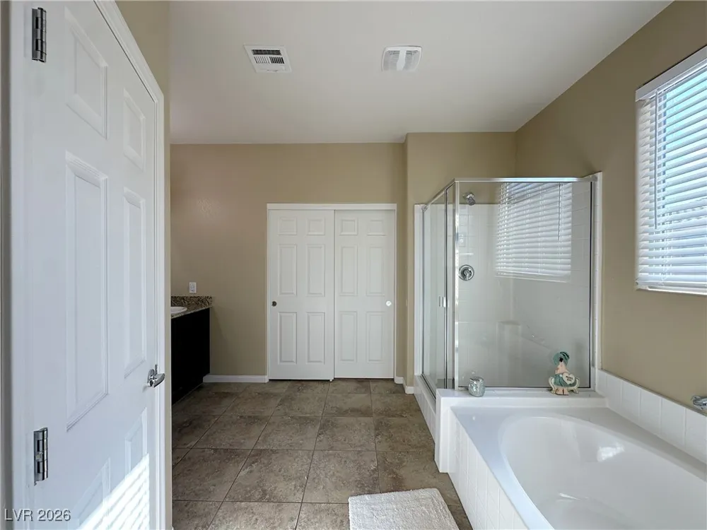 2040 Port Royal Drive Laughlin, NV 89029