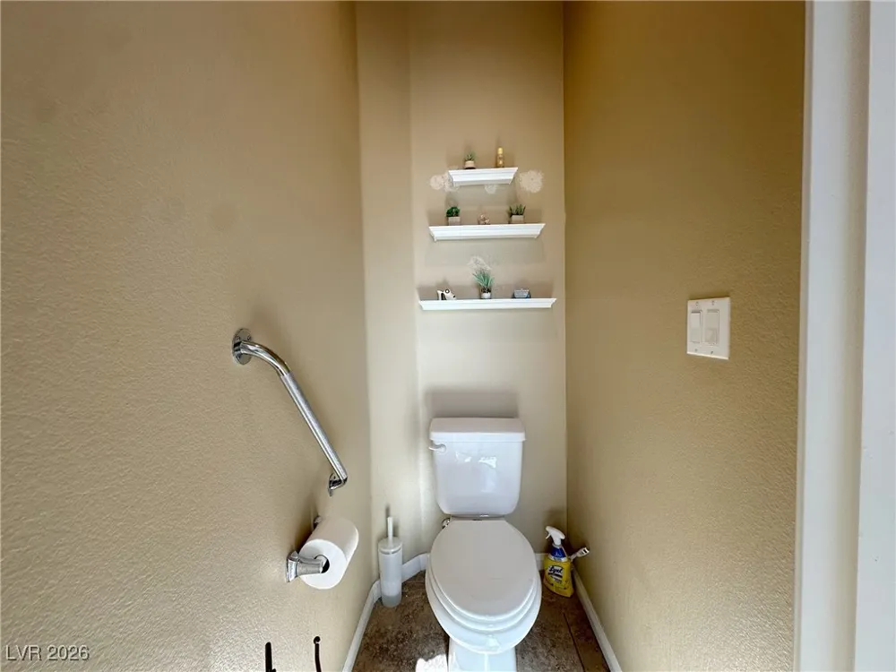 2040 Port Royal Drive Laughlin, NV 89029