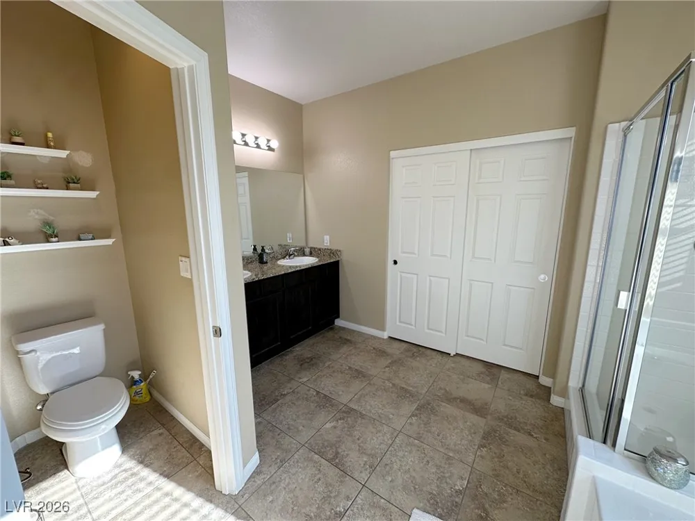 2040 Port Royal Drive Laughlin, NV 89029