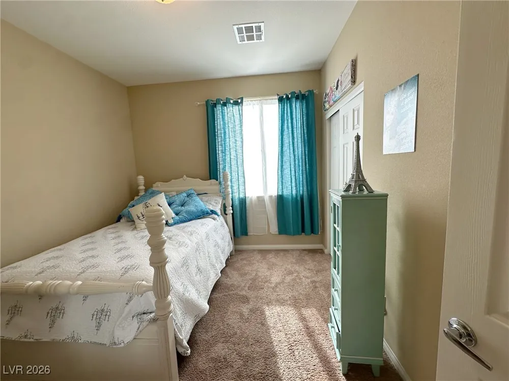 2040 Port Royal Drive Laughlin, NV 89029