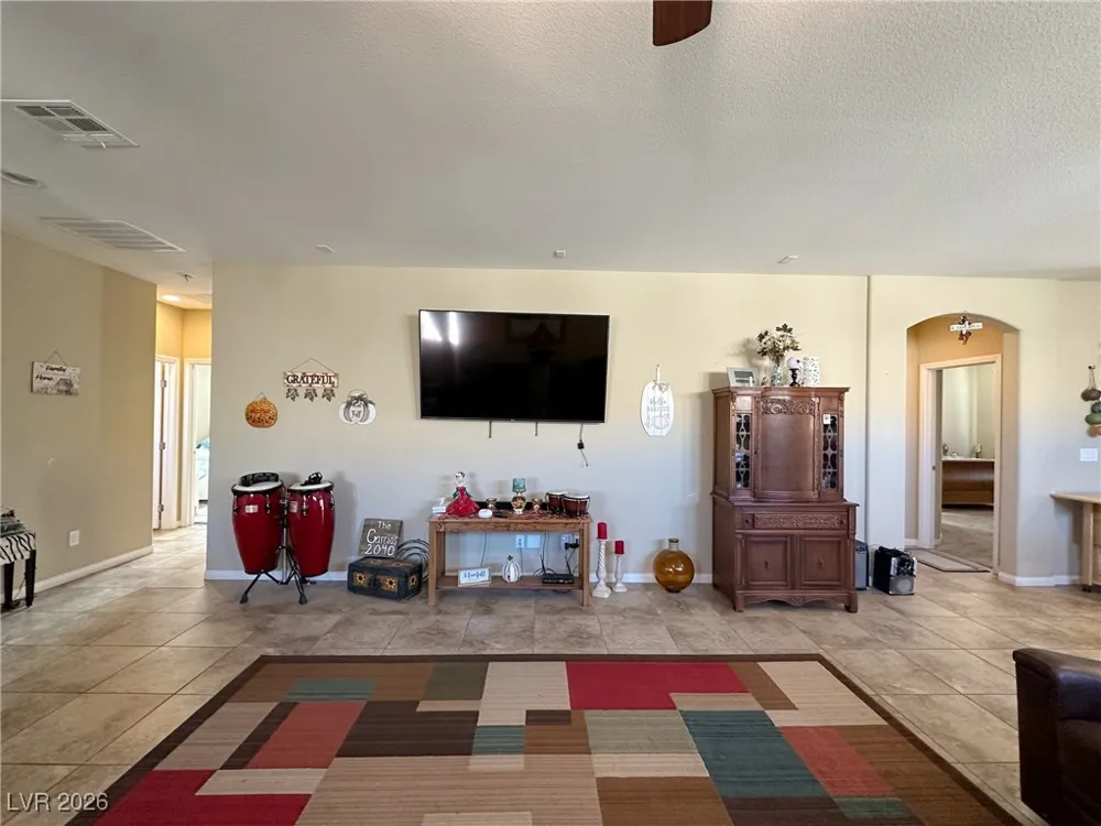 2040 Port Royal Drive Laughlin, NV 89029