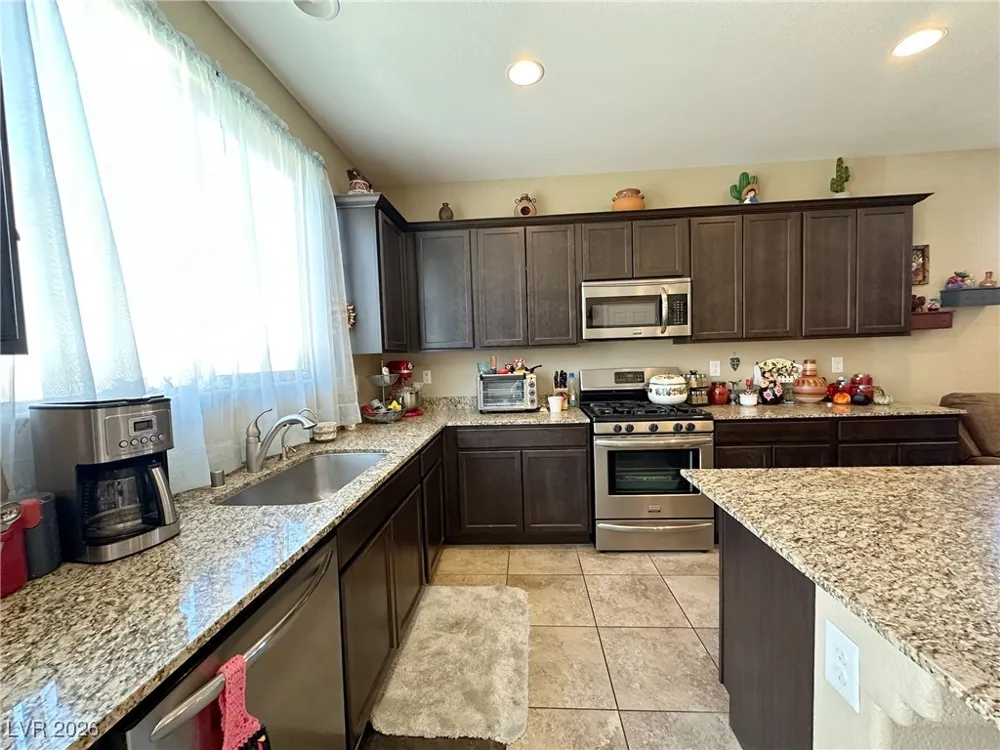 2040 Port Royal Drive Laughlin, NV 89029