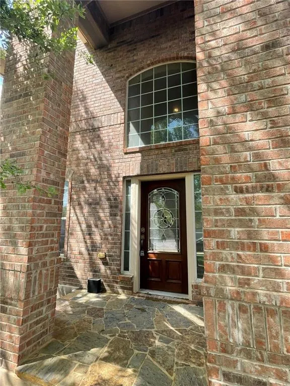 704 S Frontier Lane Cedar Park, TX 78613