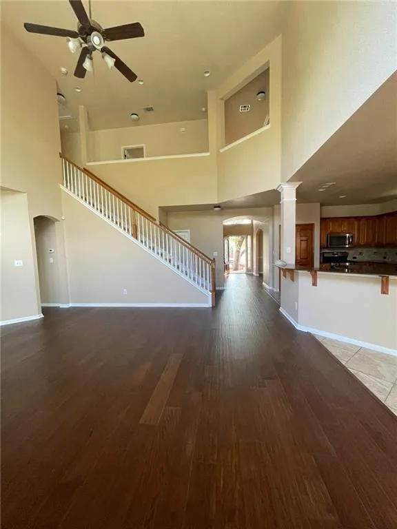704 S Frontier Lane Cedar Park, TX 78613