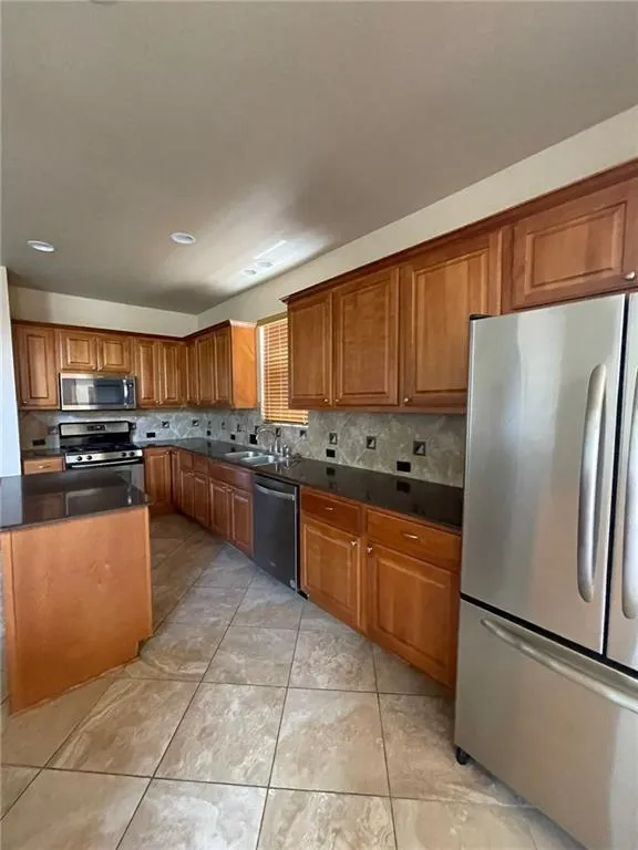 704 S Frontier Lane Cedar Park, TX 78613
