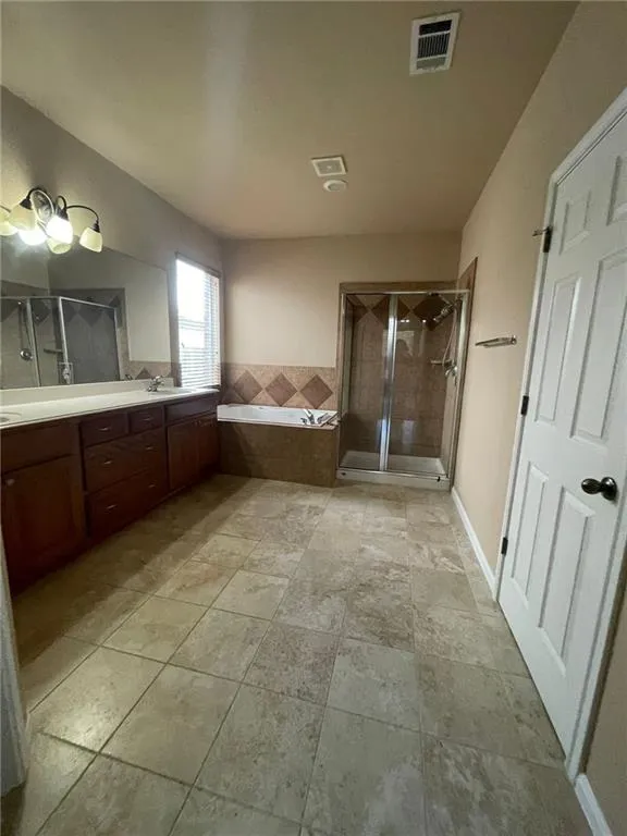 704 S Frontier Lane Cedar Park, TX 78613