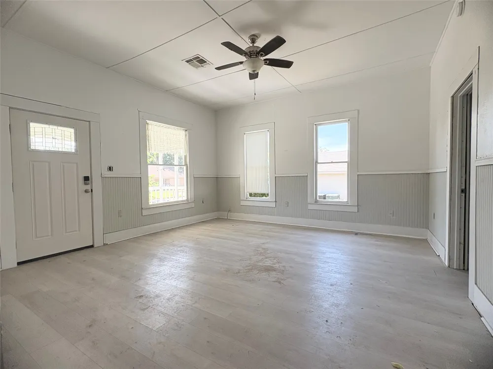 920 S 33rd Street Temple, TX 76504
