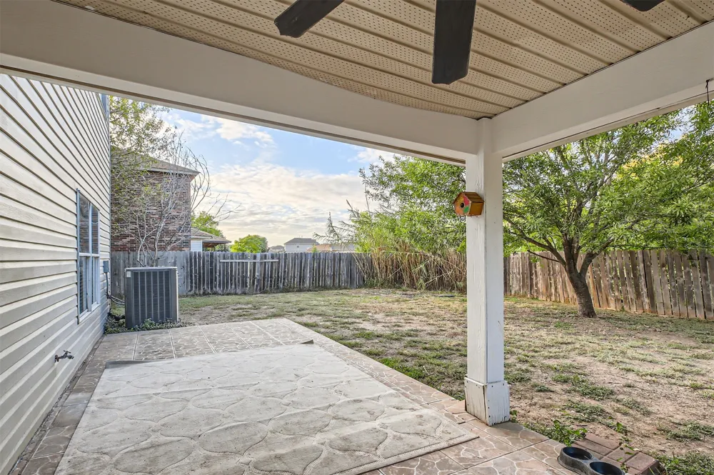 1049 Stone Trail New Braunfels, TX 78130