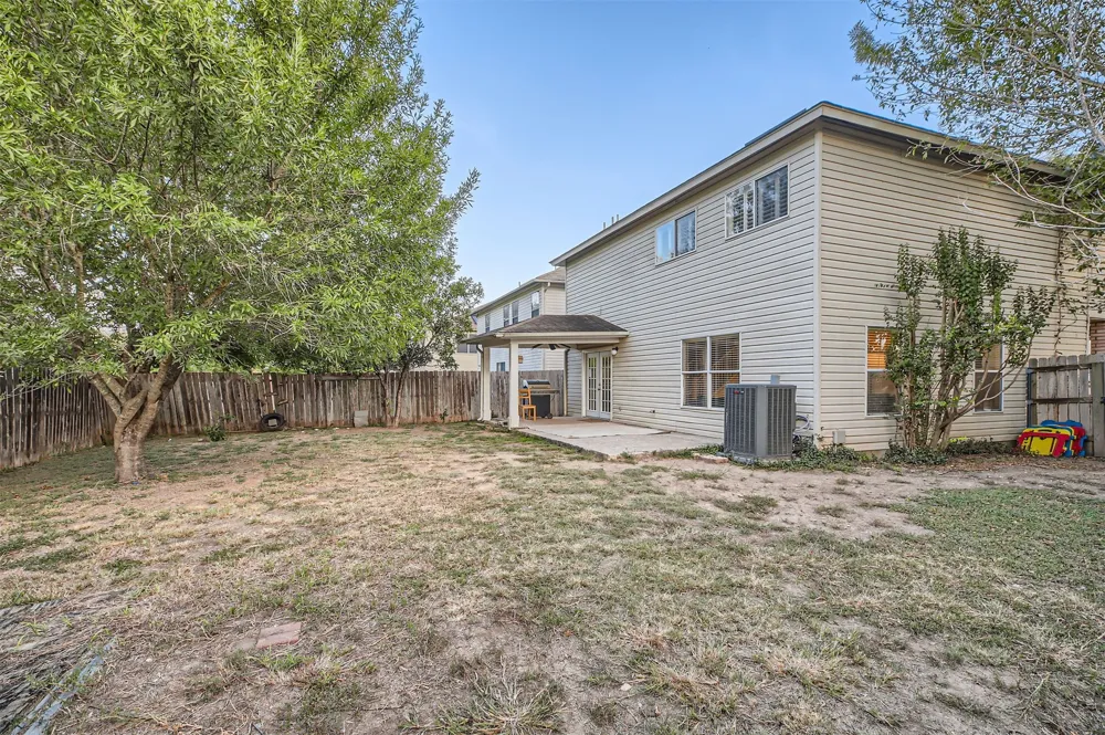 1049 Stone Trail New Braunfels, TX 78130