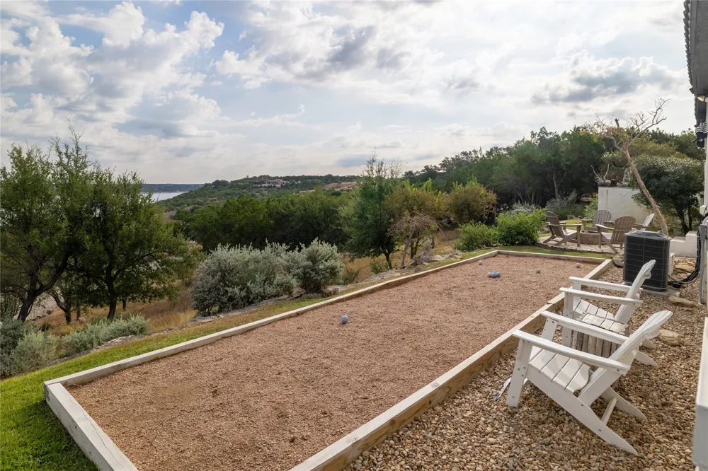 1128 Thurman Bluff Drive Spicewood, TX 78669