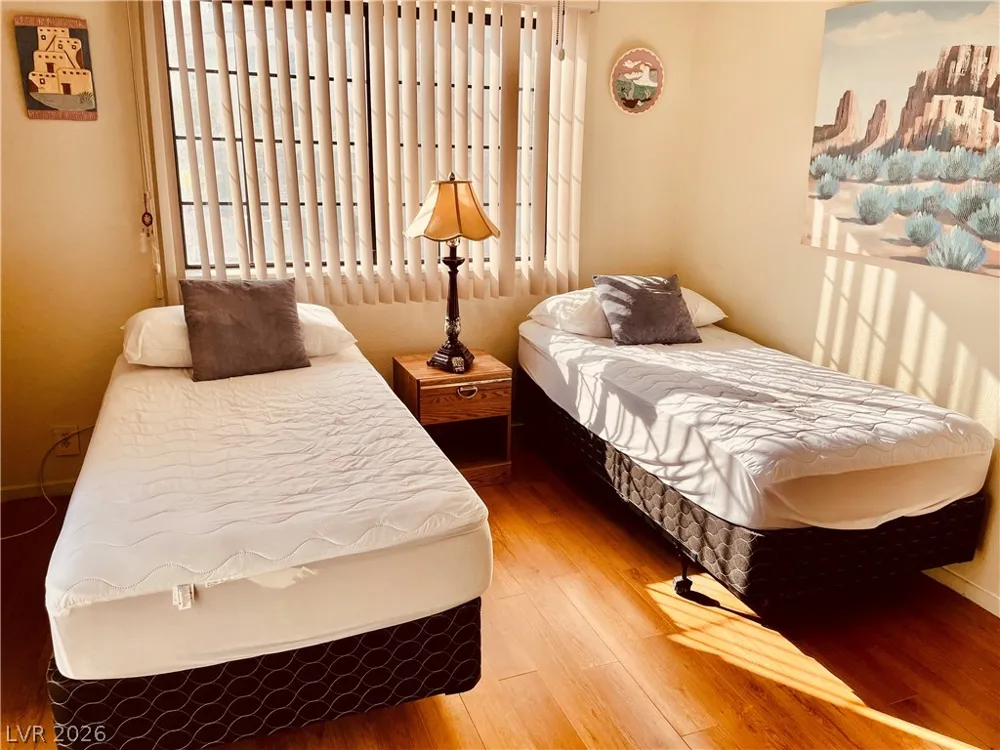 2611 S Durango Drive #204 Las Vegas, NV 89117