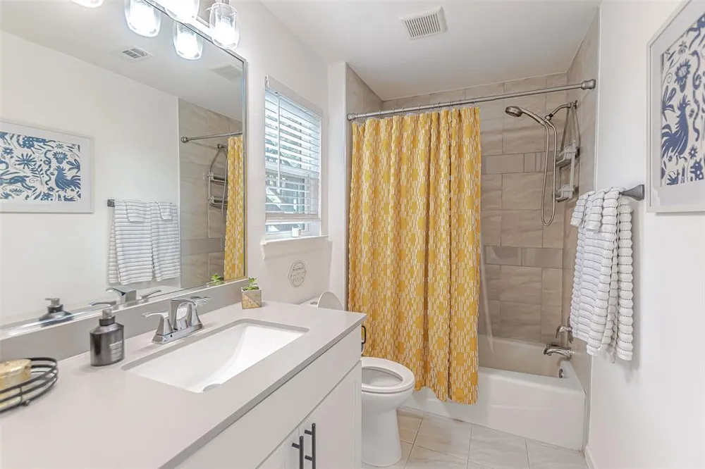 3604 Clawson Road #108 Austin, TX 78704