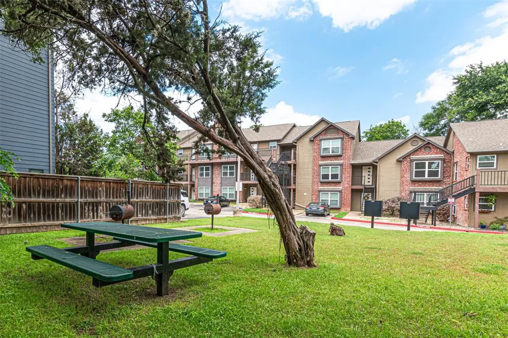 3604 Clawson Road #108 Austin, TX 78704