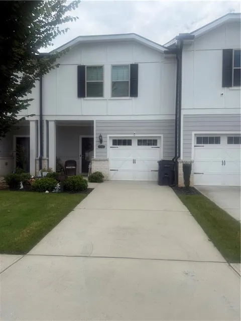5542 Plain Field Lane