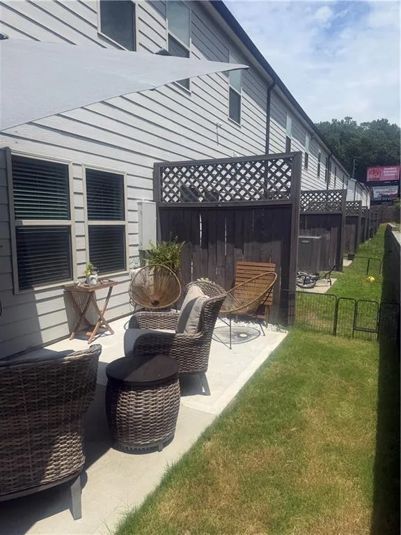 5542 Plain Field Lane Lilburn, GA 30047