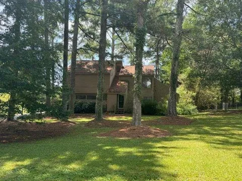 103 Sherwood Drive